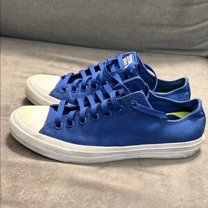 Converse Chuck Taylor 2 Royal Blue Sneakers